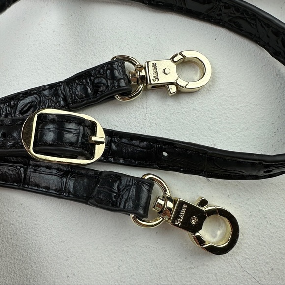 Stauer Sloane Crocodile-Embossed Clutch Black Wristlet Crossbody NWOT - Picture 11 of 13